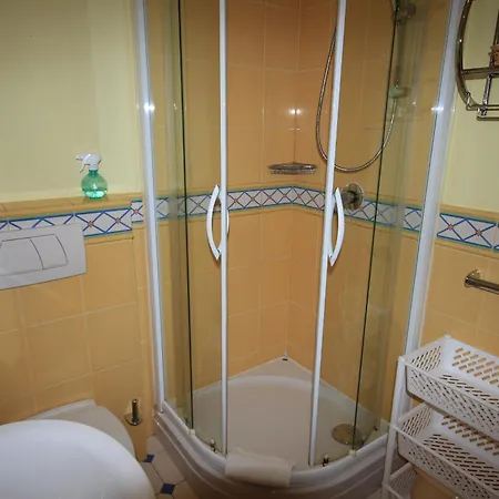 Kwatera prywatna Amor *